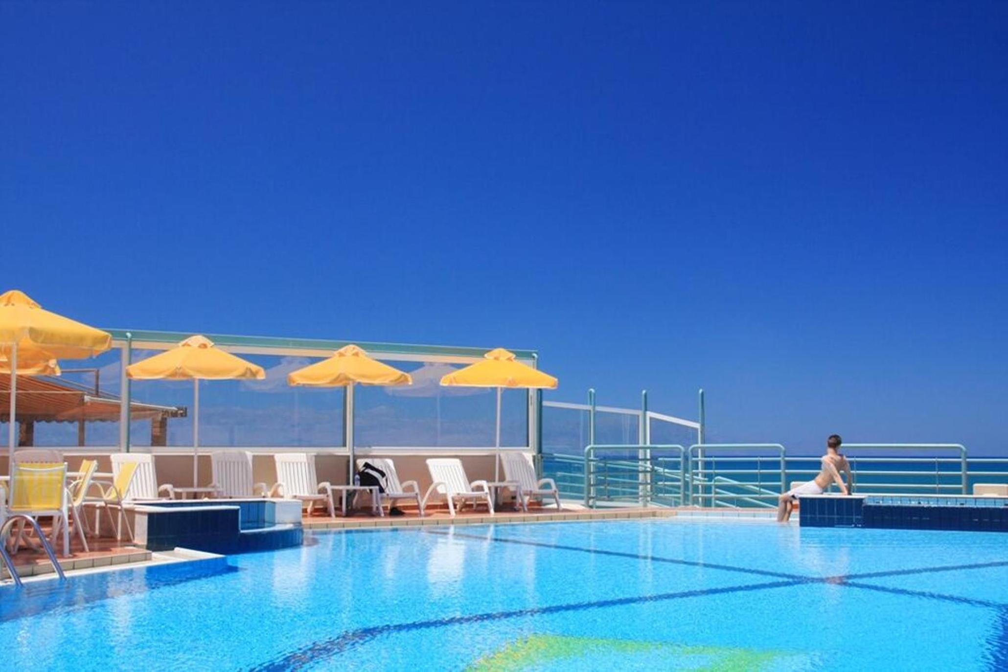 Chrispy Beach Resort, Agia Marina Facilités photo
